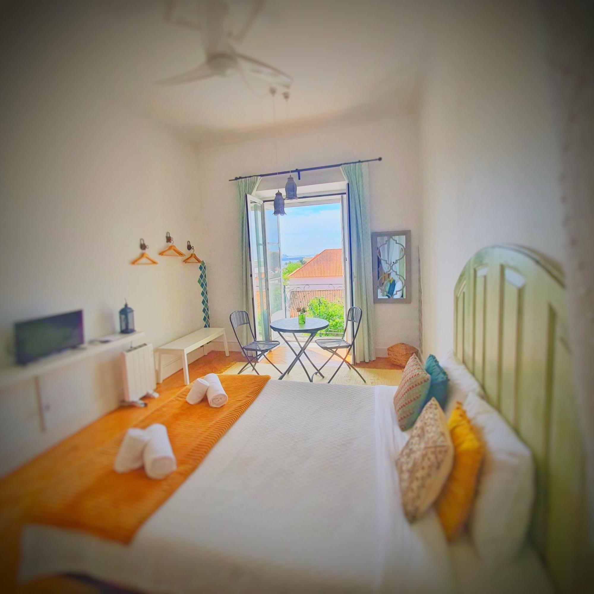 Alojamentos Vista Mar-Luisa Todi เซตุบาล ภายนอก รูปภาพ